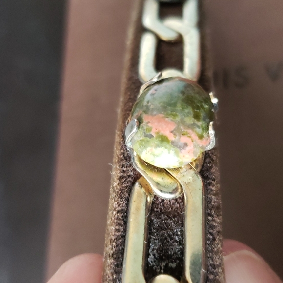 Louis Vuitton hair clip - Picture 6 of 6